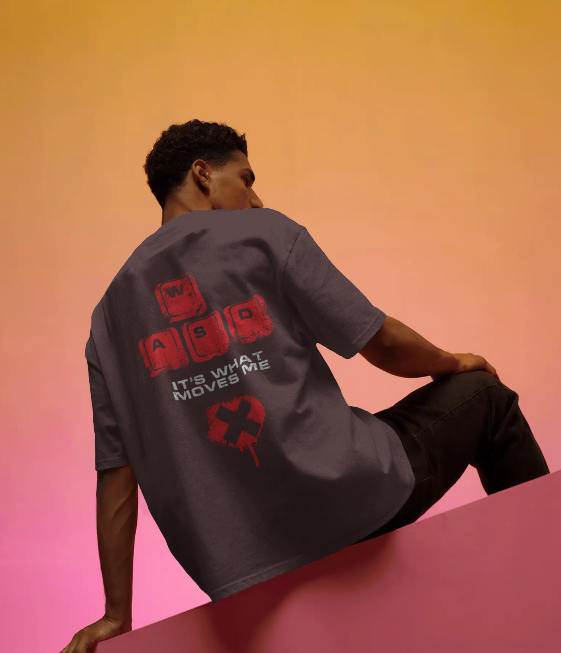 WASD DIRECTIONAL OVERSIZED T-SHIRT